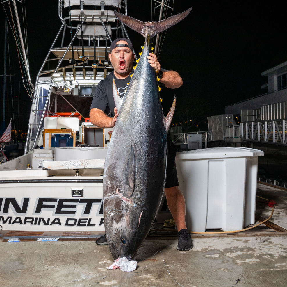 Christian & Friends Fin Fetish 9 21-9